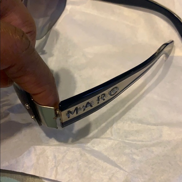 Marc by Marc Jacobs - Picture 3 of 9